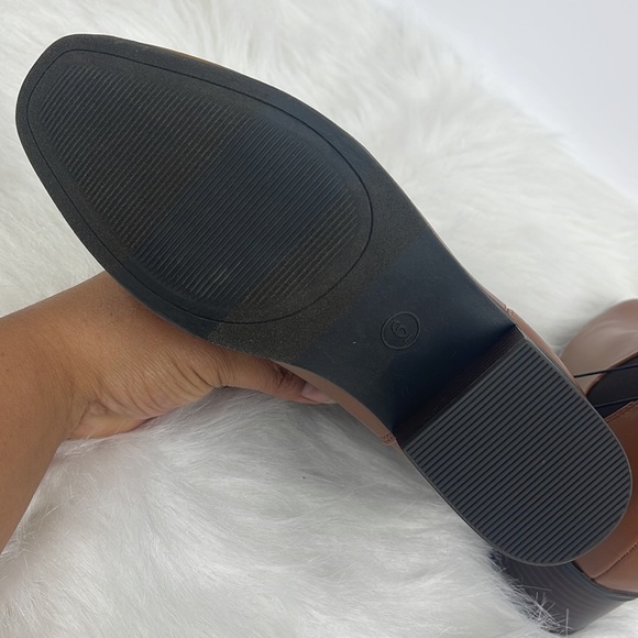 Brown boots - Picture 5 of 6